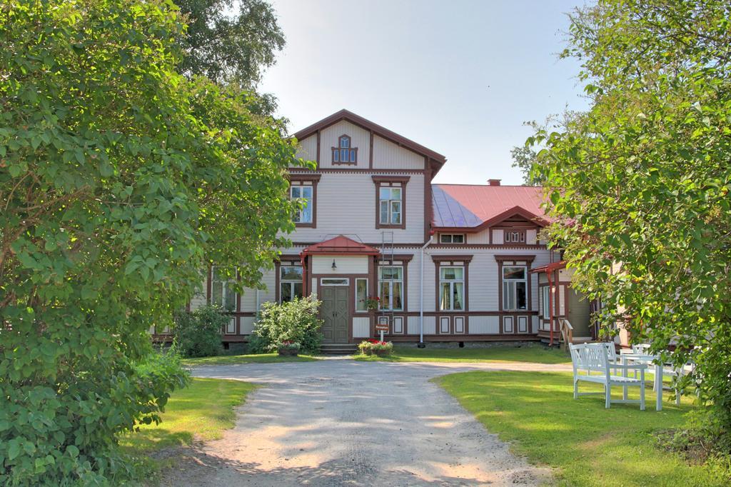 Hotel Loeydoen Kartano Ristiina Esterno foto