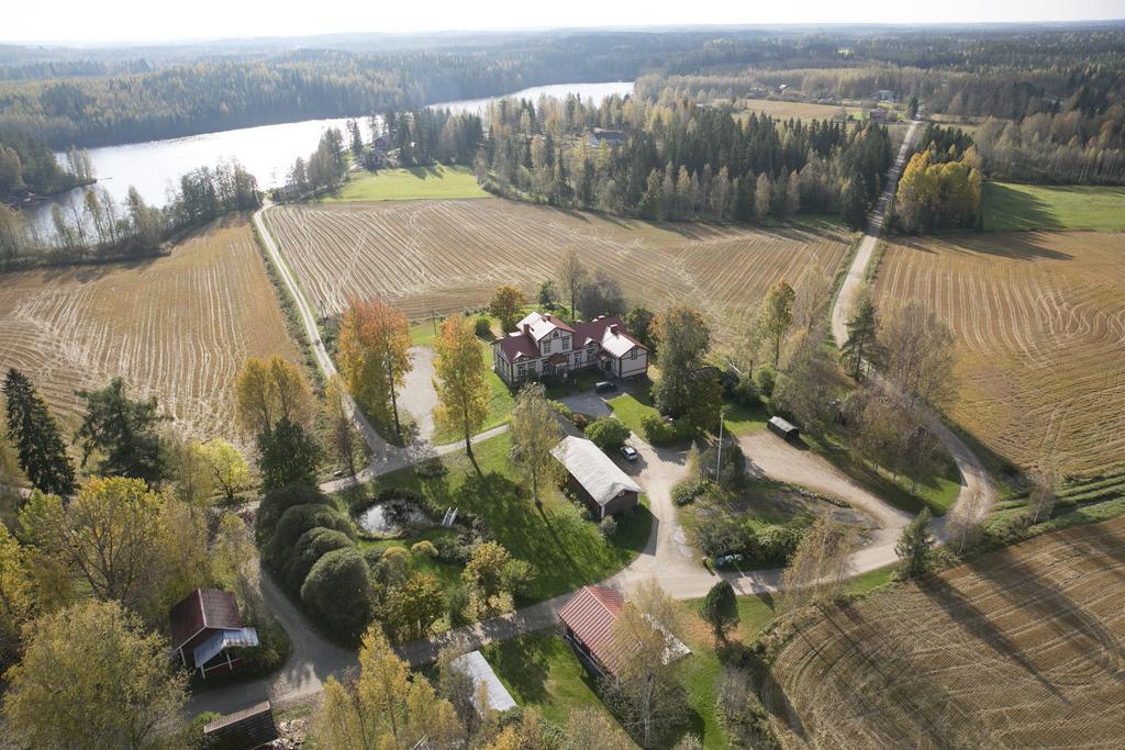 Hotel Loeydoen Kartano Ristiina Camera foto