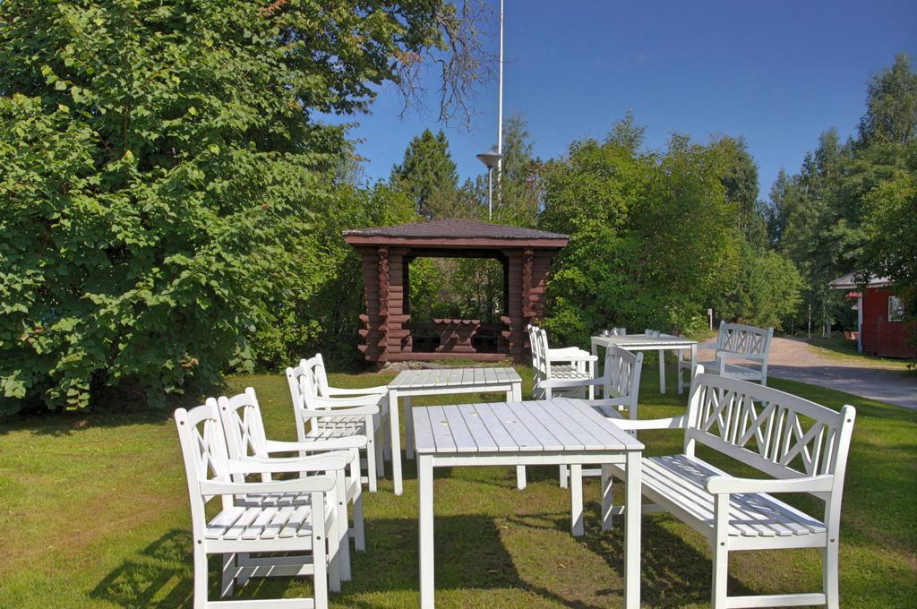 Hotel Loeydoen Kartano Ristiina Esterno foto
